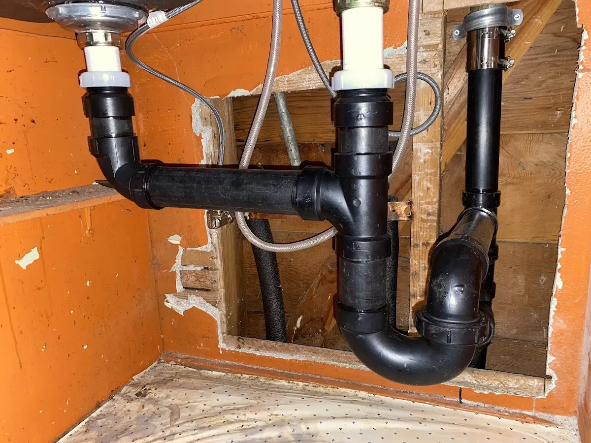 Professional Pipe Bursting equipment and tools on the job in Peculiar